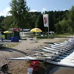 Waldschloessl Latschach ober dem Faakersee