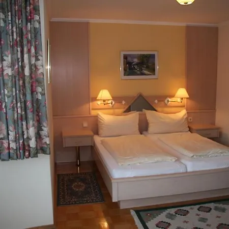 Waldschlossl Апарт-отель Латшах-обер-дем-Факер-Зе