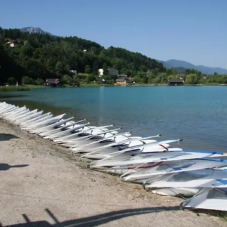 Apartmanhotel Waldschloessl Latschach ober dem Faakersee