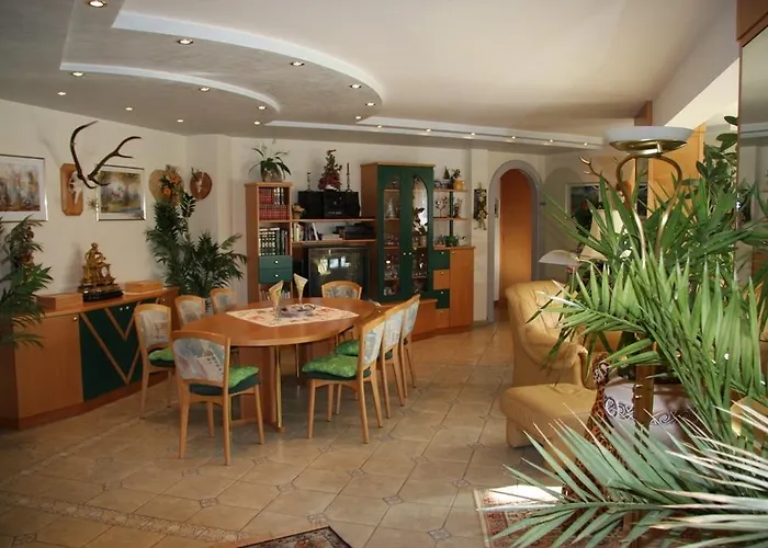 Aparthotel Waldschloessl Latschach ober dem Faakersee