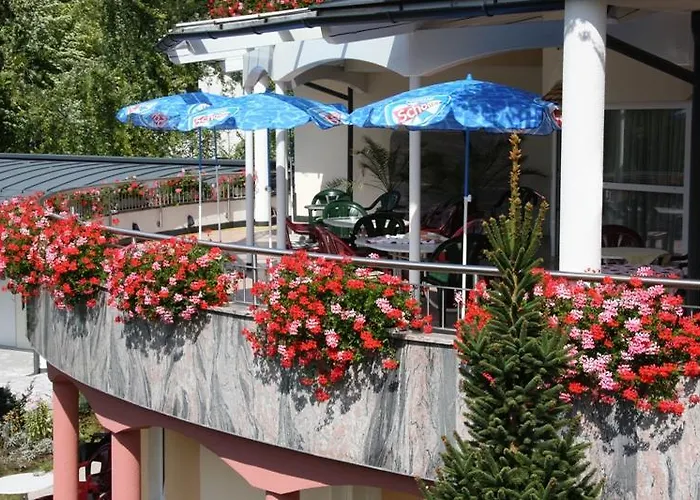 Aparthotel Waldschloessl 4*